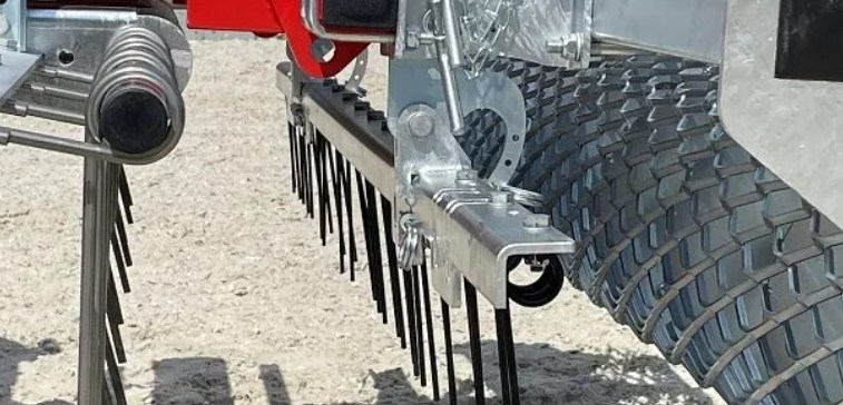 Rangée de dents fines