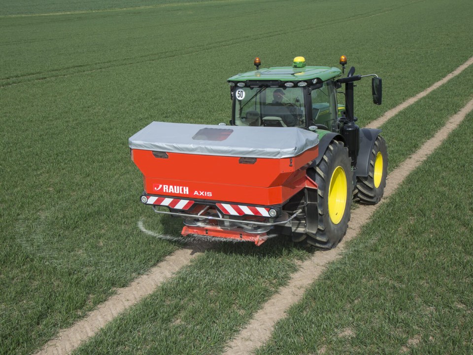 Epandeur à engrais AXIS M