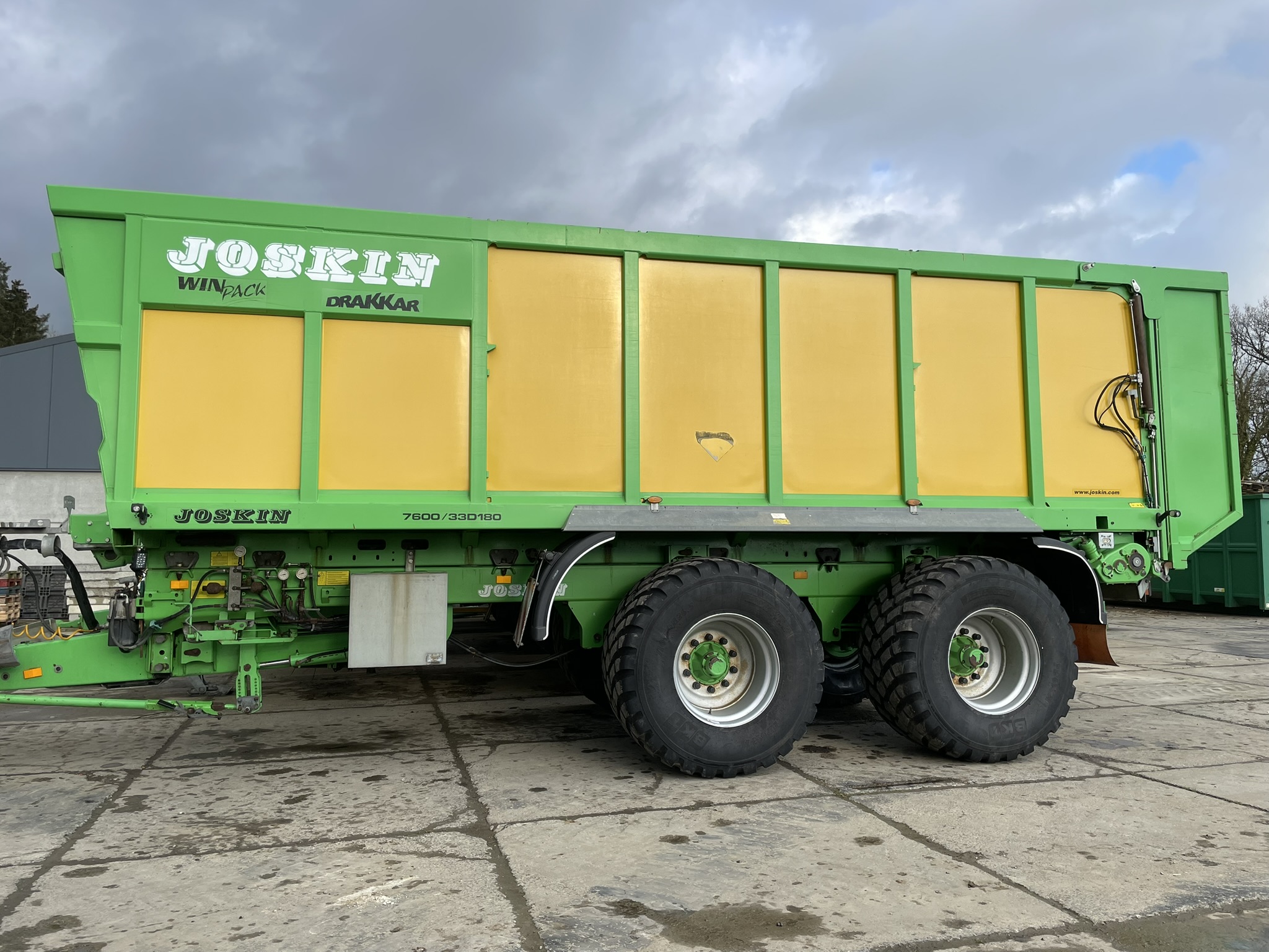 Remorque polyvalente JOSKIN Drakkar 7600/33D180