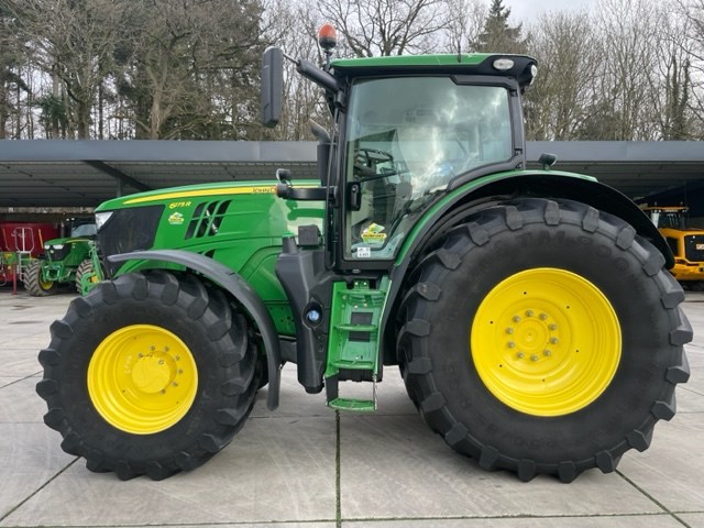 JOHN DEERE 6175 R  Rav + PTO
