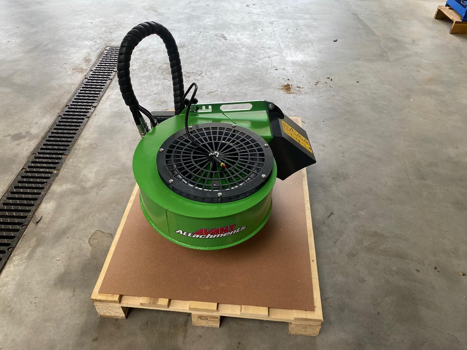 AVANT, parc & jardin, Giant, Bobcat, Norcar, Multione, valet, Schaffer, JCB 403, JCB TM, JCB, agriculture, équestre, souffleur, chargeur, télescopique, loader, aménagement, paysager