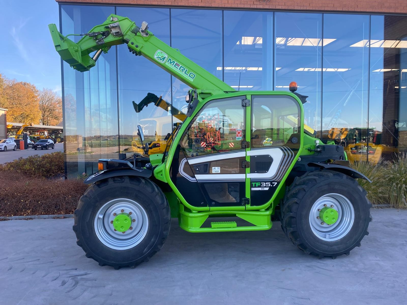 Chargeur télescopique MERLO TF35.7