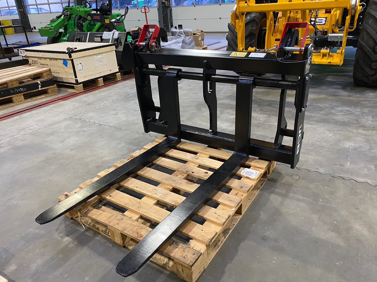 Fourche palettes JCB flottante Qfit