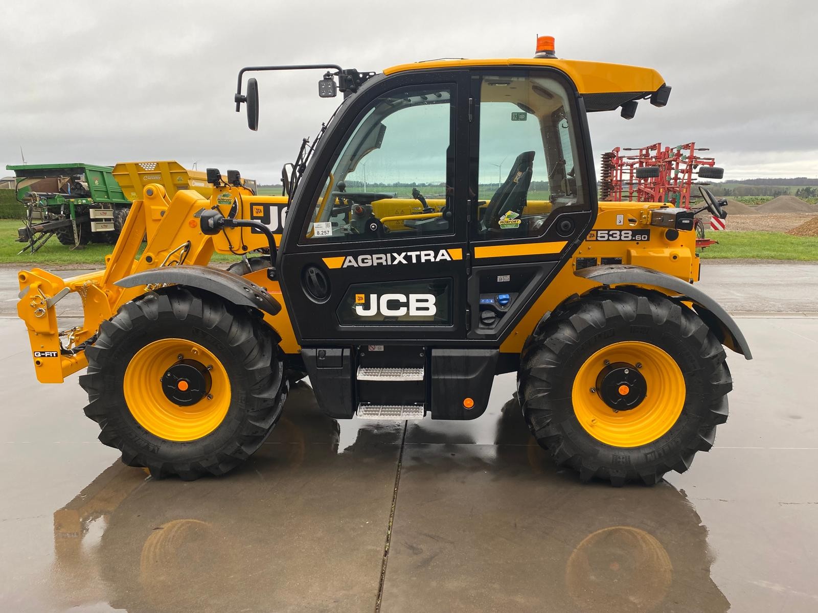 Chargeur télescopique JCB 538-60 AGX DTVT Qfit