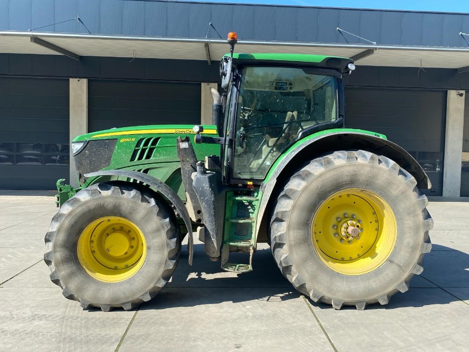 JOHN DEERE 6190 R DD