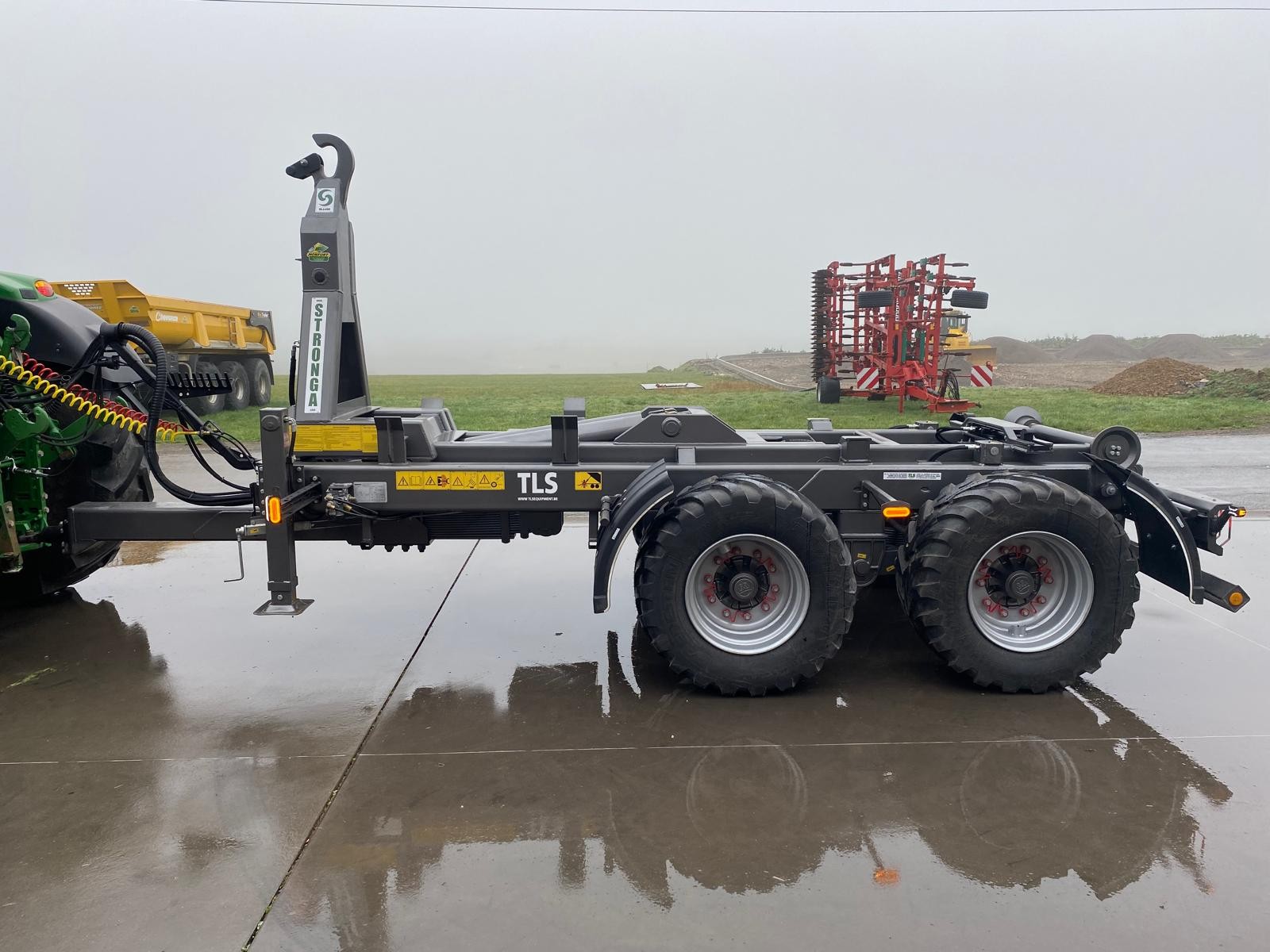 Remorque porte container STRONGA HL 140