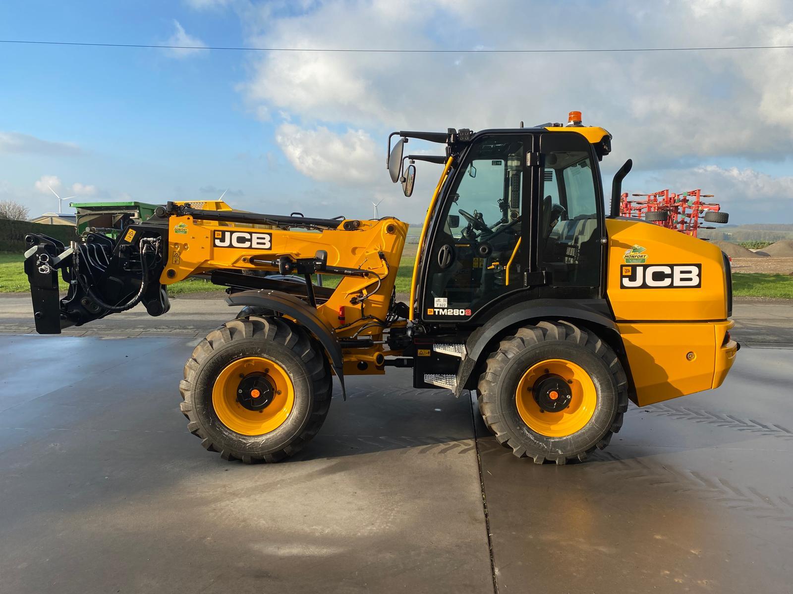 Chargeur télescopique JCB TM280S Qfit