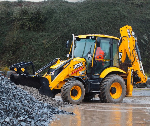 Tractopelle JCB 3CX Plus