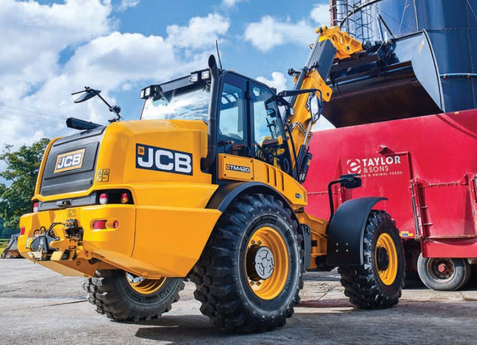 Chargeur télescopique JCB TM420 Qfit