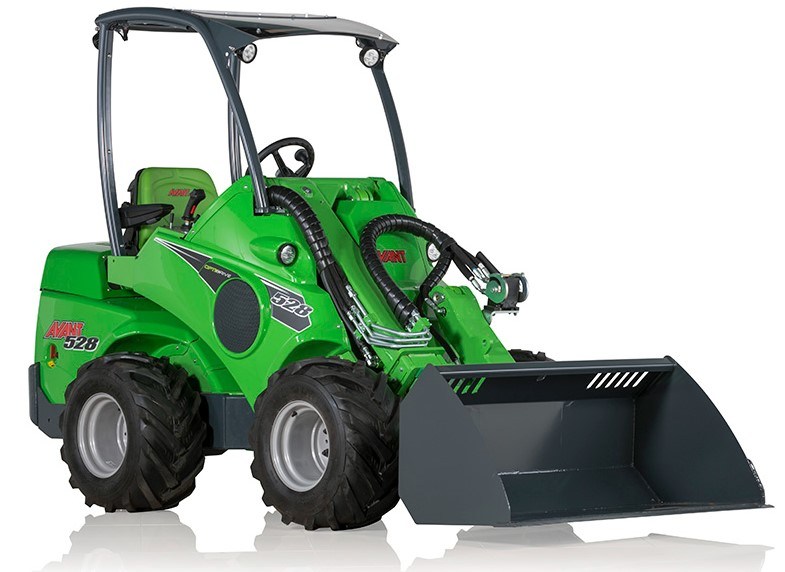 Chargeur télescopique AVANT 528 TDL