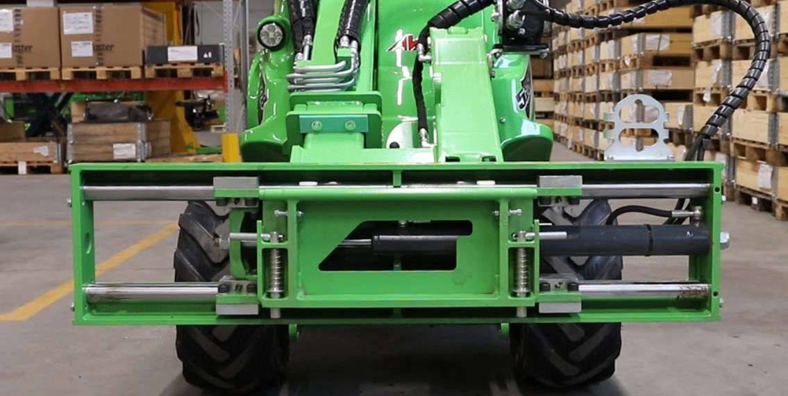 Adaptateur AVANT déplacement latéral 600mm à gauche