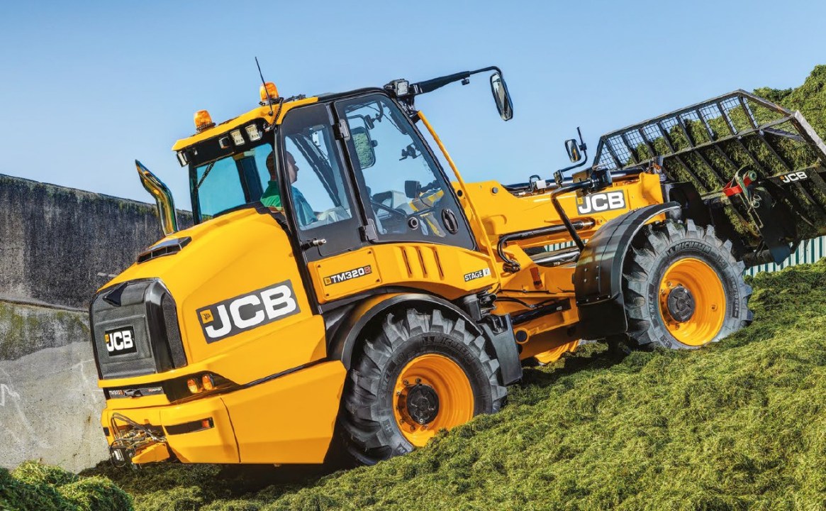 Chargeur télescopique JCB TM320S Qfit