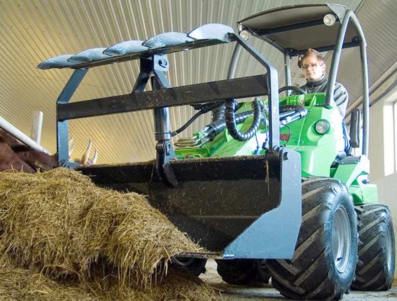 Bac multifonction AVANT 105 cm avec pince